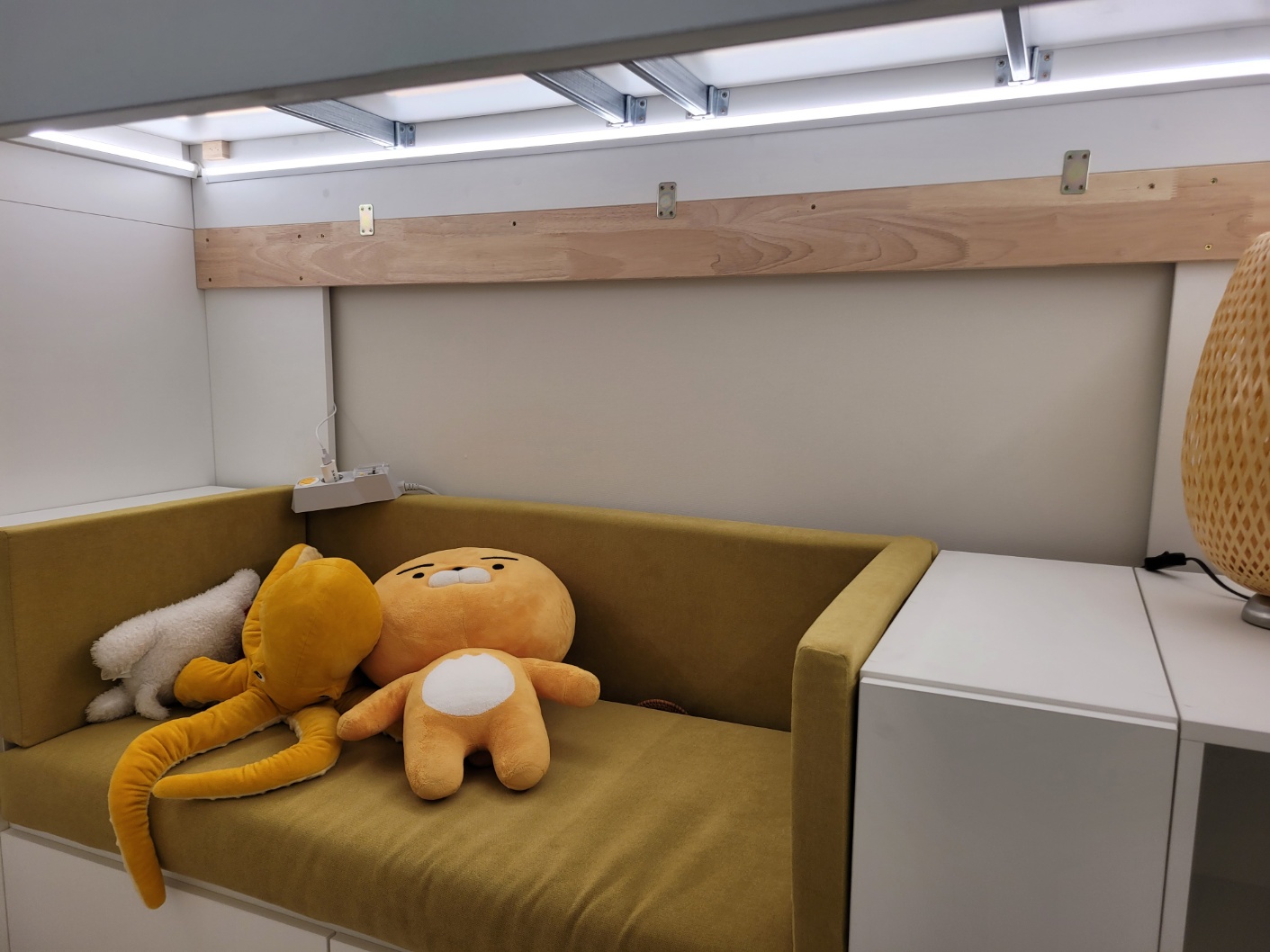 커튼 간접조명 시공사례 2